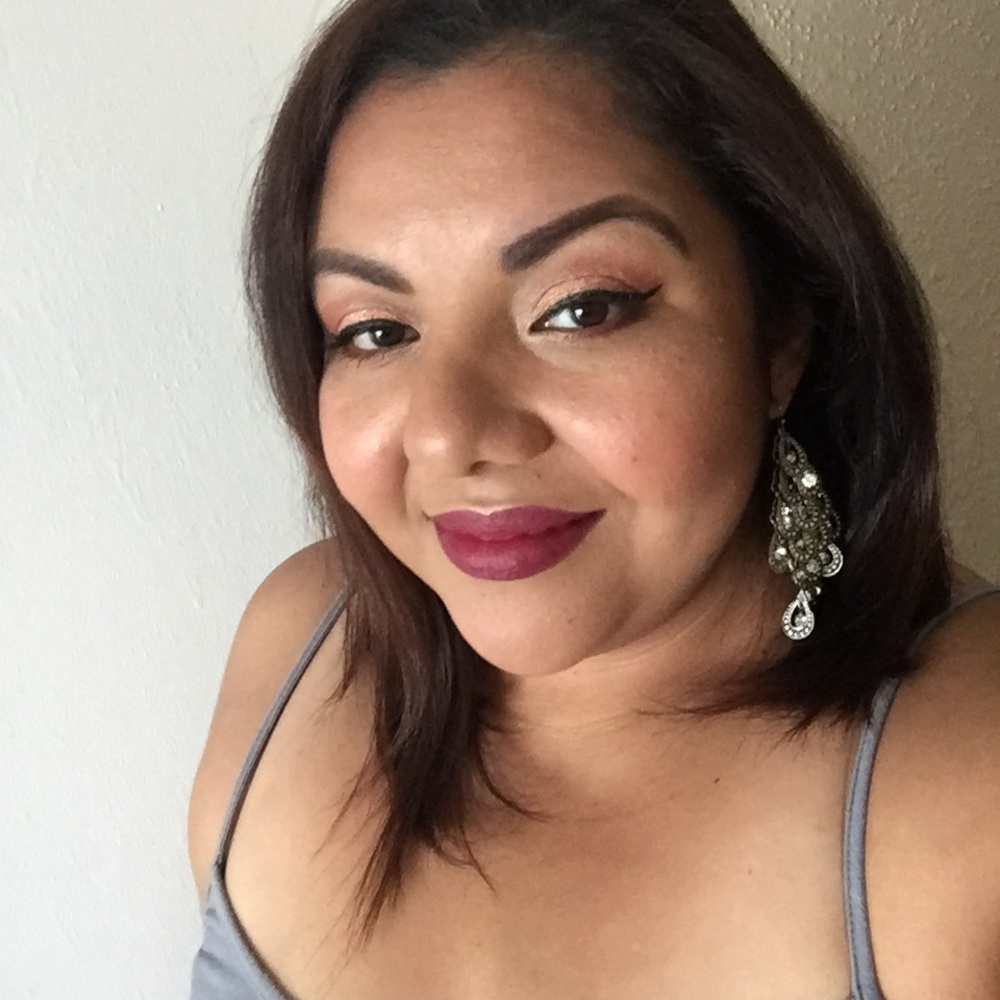 Meet your Posher, Maria